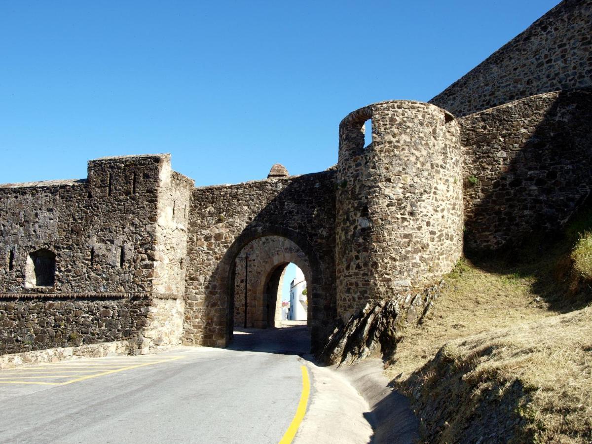 Hotel El Rei Dom Manuel Marvão Екстериор снимка